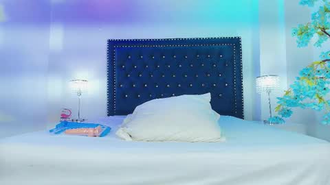 velora_nigth online show from January 7, 2026, 11:12 am