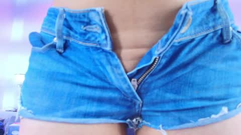 velora_nigth online show from April 9, 2026, 11:48 am