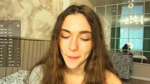 Nia online show from April 24, 2026, 4:09 pm