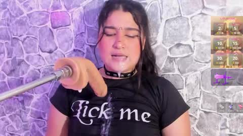 velvet_rosee_ online show from September 16, 2025, 3:35 pm