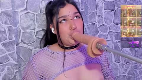 velvet_rosee_ online show from October 4, 2025, 12:03 pm