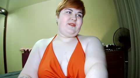 velvetcandy_ online show from June 17, 2026, 4:30 pm