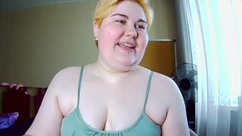 velvetcandy_ online show from July 30, 2026, 9:08 am