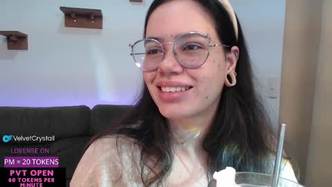Snapshot of velvetcrystal chatting on September 29, 2025, 7:13 am Crystal PVT OPEN online show from September 29, 2025, 7:13 am