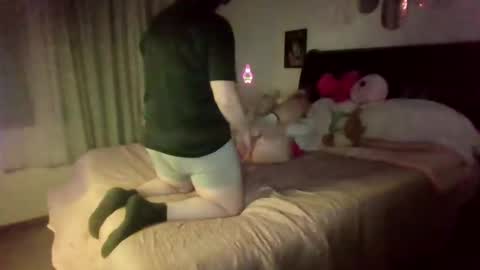 Kitty online show from February 11, 2026, 3:33 am