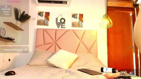 Snapshot of velvetnami chatting on February 18, 2026, 8:16 pm Velvet Nami online show from February 18, 2026, 8:16 pm