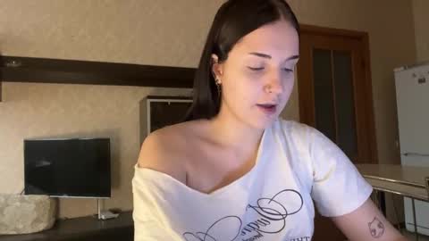 velvetnote online show from October 25, 2025, 12:34 pm