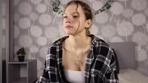 Snapshot of velvetrisque chatting on October 26, 2025, 6:19 am Kelly online show from October 26, 2025, 6:19 am