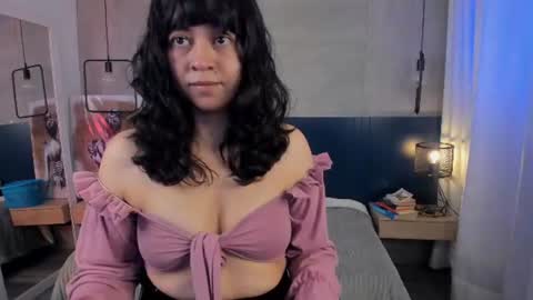 Snapshot of velvettease_ chatting on July 11, 2026, 1:14 pm velvettease_ online show from July 11, 2026, 1:14 pm
