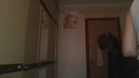 vendi rassell8855 online show from November 3, 2025, 1:23 pm