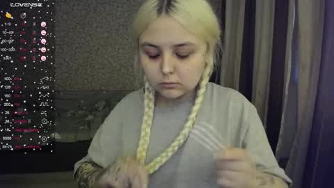 eva 3 online show from October 9, 2025, 2:59 pm