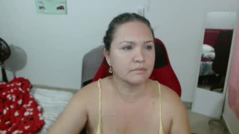 Snapshot of venecasexy44 chatting on October 5, 2025, 9:29 am venecasexy44 online show from October 5, 2025, 9:29 am