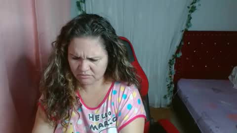 Snapshot of venecasexy44 chatting on November 16, 2025, 9:15 am venecasexy44 online show from November 16, 2025, 9:15 am