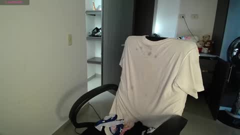 Venelope 3 online show from February 21, 2026, 9:05 pm