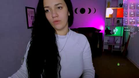 Snapshot of venera_hot chatting on September 24, 2025, 5:49 pm Venera online show from September 24, 2025, 5:49 pm