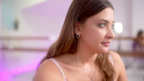 Snapshot of venera_style chatting on January 24, 2025, 1:03 pm VENERA online show from January 24, 2025, 1:03 pm