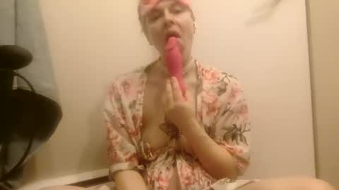 venomouse01 online show from February 21, 2025, 4:07 am