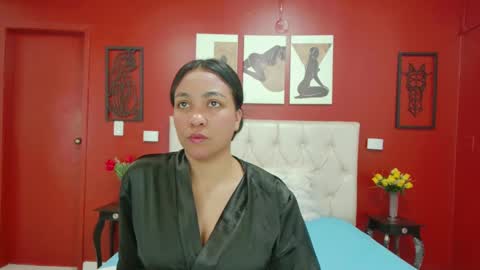 Snapshot of venus_0110 chatting on February 13, 2025, 10:11 pm Venus Veracruz online show from February 13, 2025, 10:11 pm