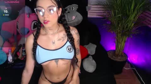 eva online show from October 22, 2025, 11:37 pm