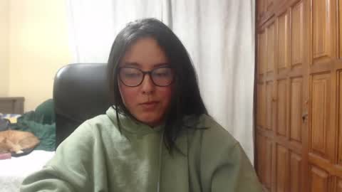 Venus online show from April 17, 2026, 11:19 pm