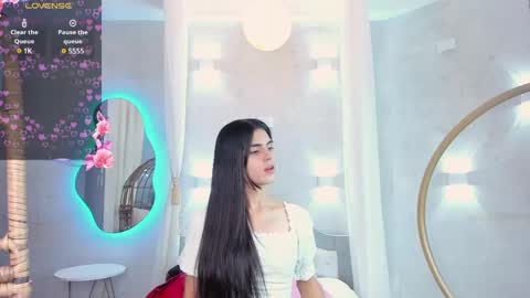 VENUS online show from February 9, 2025, 11:47 am