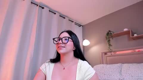 Snapshot of venus_reid chatting on September 18, 2025, 4:47 am venus_reid online show from September 18, 2025, 4:47 am