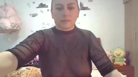 Snapshot of venusina07 chatting on November 3, 2025, 12:06 pm VENUSINA07 online show from November 3, 2025, 12:06 pm