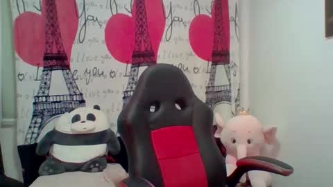 VENUSINA07 online show from April 3, 2026, 4:54 am