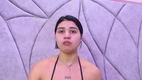 Venusowen  online show from November 9, 2025, 11:19 am