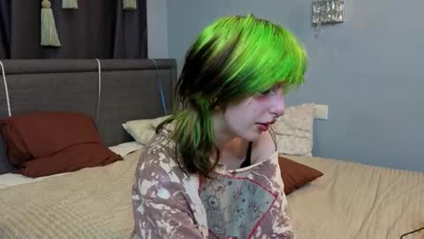 Snapshot of veolatownson chatting on October 1, 2025, 8:48 pm Erica online show from October 1, 2025, 8:48 pm