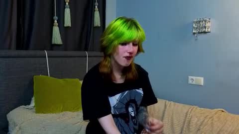 Snapshot of veolatownson chatting on October 15, 2025, 8:53 pm Erica online show from October 15, 2025, 8:53 pm