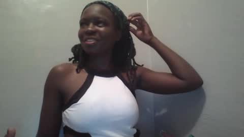vera_bright online show from February 20, 2025, 10:37 pm