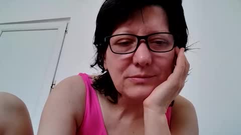 Vera online show from April 8, 2026, 6:35 am