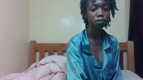 vera_sidikas online show from March 27, 2026, 10:48 am