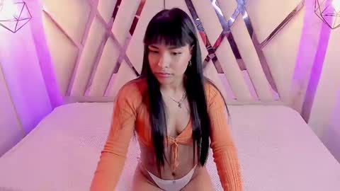 Domelipa  online show from February 27, 2025, 7:15 pm