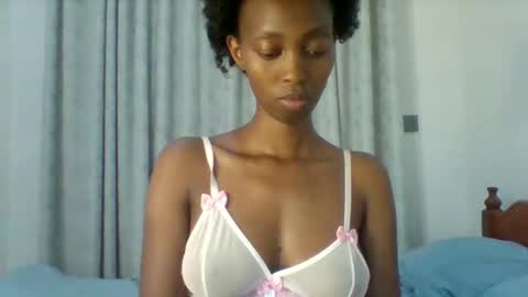 verabright online show from October 18, 2025, 7:47 pm