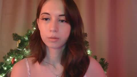 Una online show from December 18, 2025, 12:33 pm