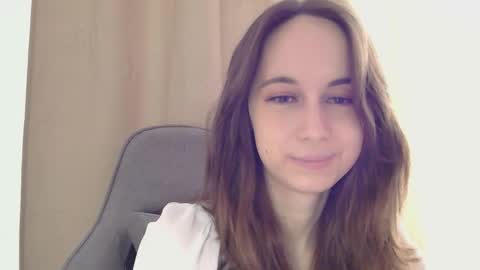 Una online show from February 23, 2026, 12:02 pm