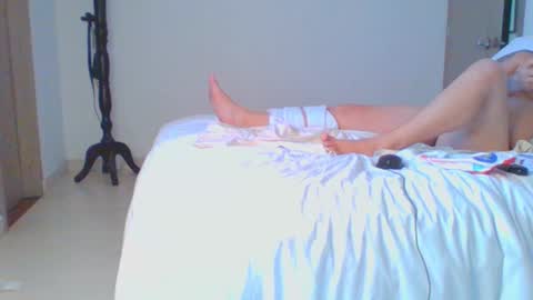 Snapshot of vergagolosa22 chatting on March 1, 2025, 12:23 pm vergagolosa22 online show from March 1, 2025, 12:23 pm
