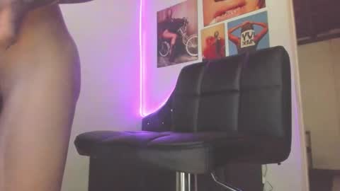 Snapshot of vergonxx_ chatting on February 24, 2026, 11:03 pm sarah online show from February 24, 2026, 11:03 pm