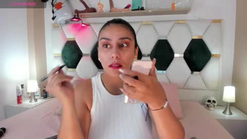 Vero xxx online show from October 14, 2025, 8:59 am