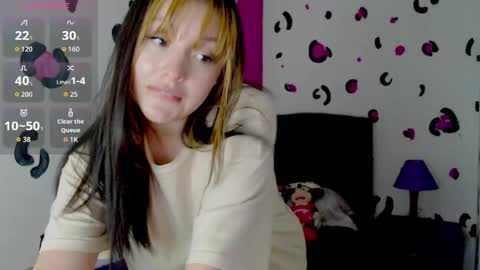 Snapshot of vero_doll12 chatting on May 29, 2026, 1:09 pm Verinica online show from May 29, 2026, 1:09 pm