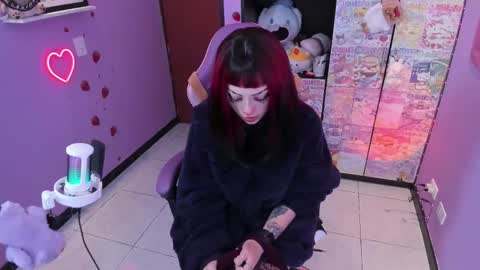 Snapshot of vero_osb chatting on November 20, 2025, 12:22 am online show from November 20, 2025, 12:22 am