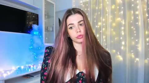 Snapshot of veronarolls chatting on January 2, 2025, 1:06 am Lolitalolz online show from January 2, 2025, 1:06 am