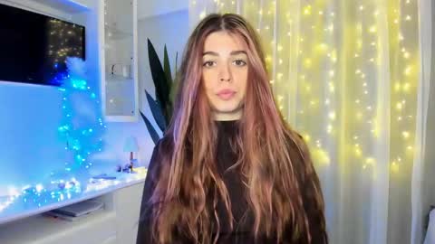 Snapshot of veronarolls chatting on January 2, 2025, 8:02 pm Lolitalolz online show from January 2, 2025, 8:02 pm