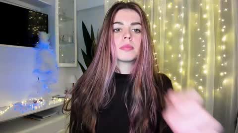 Snapshot of veronarolls chatting on January 2, 2025, 11:06 pm Lolitalolz online show from January 2, 2025, 11:06 pm