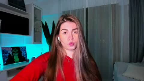 Snapshot of veronarolls chatting on January 14, 2025, 11:37 pm Lolitalolz online show from January 14, 2025, 11:37 pm