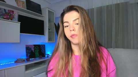 Snapshot of veronarolls chatting on January 25, 2025, 10:18 pm Lolitalolz online show from January 25, 2025, 10:18 pm