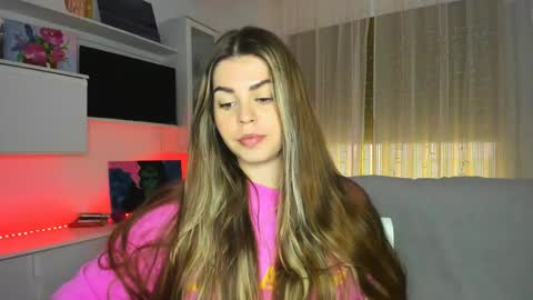 Snapshot of veronarolls chatting on February 28, 2025, 5:15 pm Lolitalolz online show from February 28, 2025, 5:15 pm