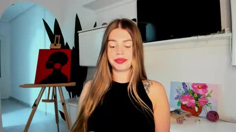 Snapshot of veronarolls chatting on October 19, 2025, 4:40 pm Lolitalolz online show from October 19, 2025, 4:40 pm